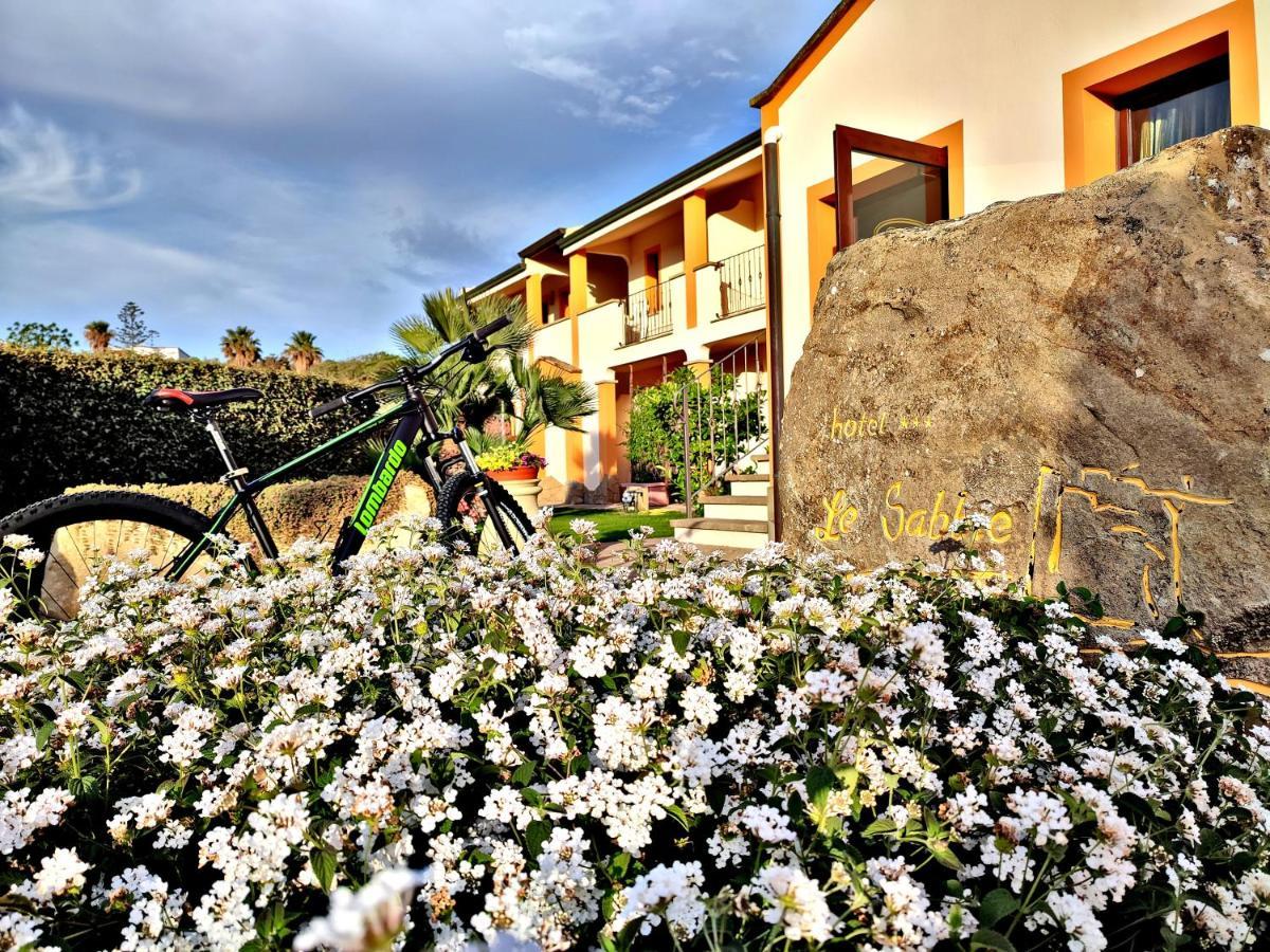 Hotel Le Sabbie Calasetta Exterior foto